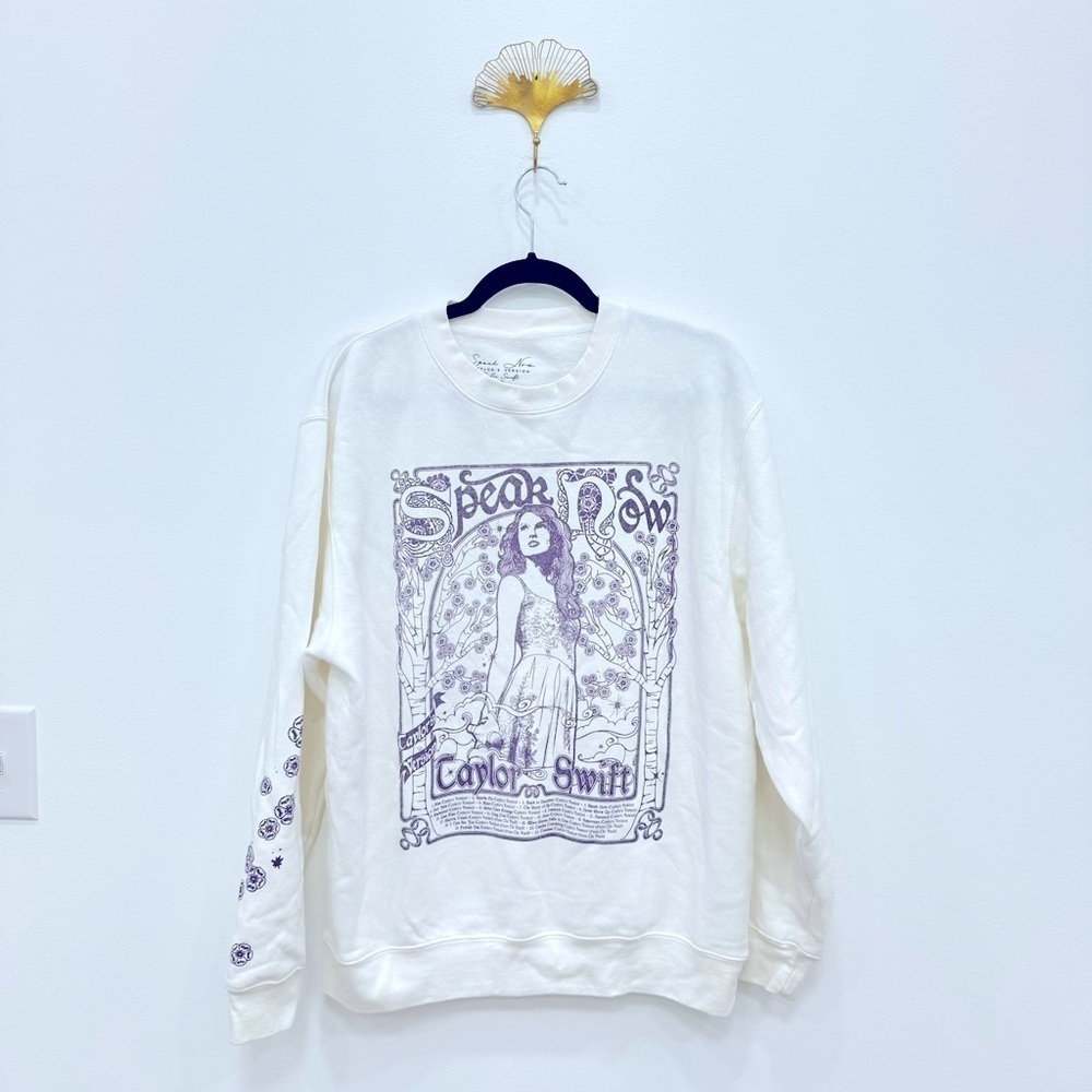 Taylor’s version Speak Now official merchandise crewneck white purple designs Lg